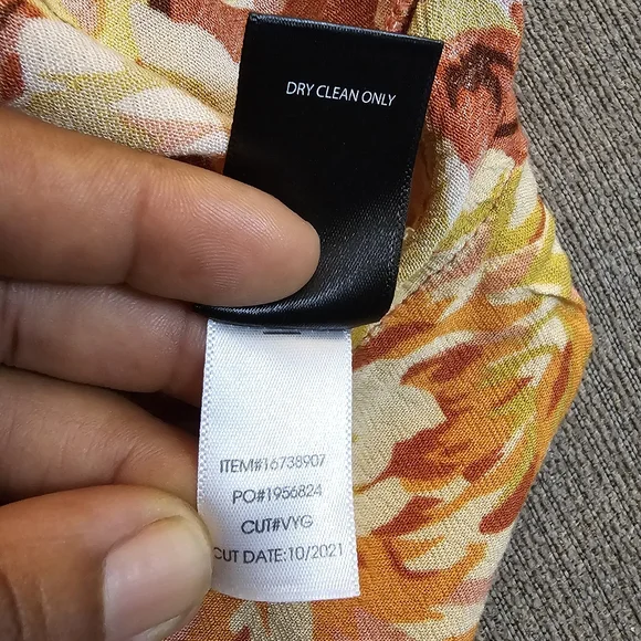 Torrid Orange Yellow Red Floral Fall Casual Relaxed Office Vibrant Top Size 1 - Picture 7 of 7